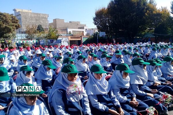 گرامیداشت هفته کتاب و کتابخوانی در اسلامشهر