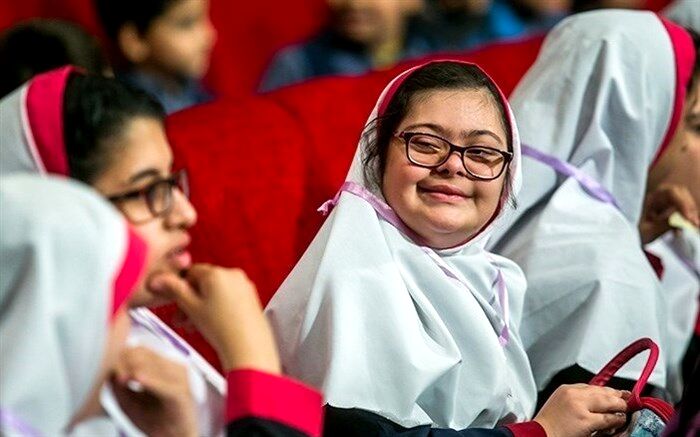 کمبود نیروی انسانی و فضای آموزشی مشکل اصلی مدارس استثنایی آذربایجان غربی است