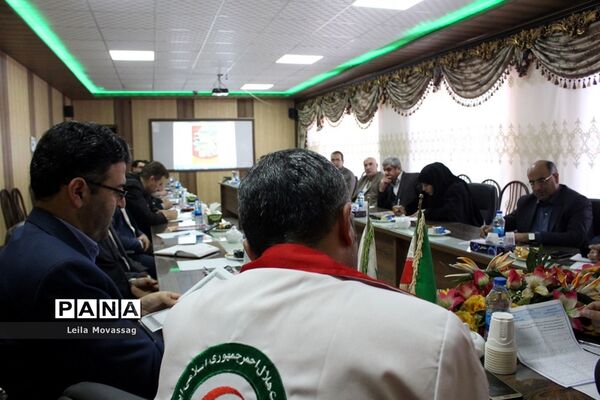 جلسه کارگروه آموزش و هماهنگی مانور زلزله  و ایمنی درمدارس آذربایجان‌شرقی