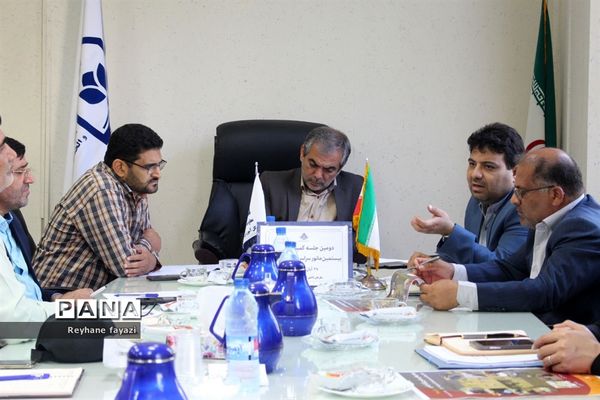 دومین جلسه کمیته استانی  مانور سراسری زلزله و ایمنی در بوشهر