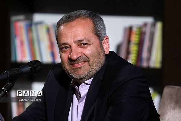 مراسم تجلیل از دانش‌آموزان کتابخوان برتر سراسر کشور