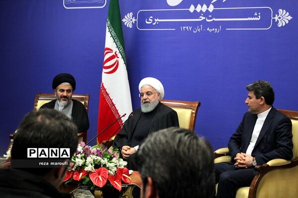 نشست خبری ریس جمهوری با خبرنگاران استان آذربایجان غربی