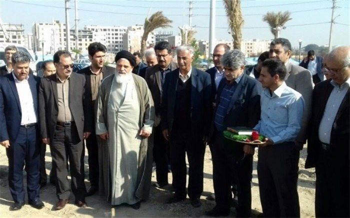 خیرین در امر مدرسه سازی از مسئولین پیشرو ترند