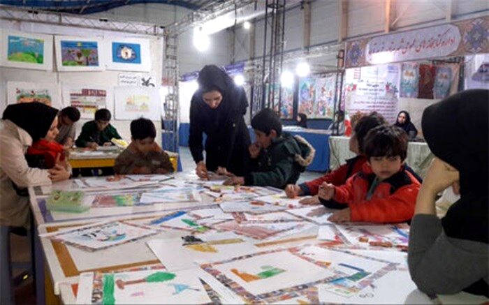 ایستگاه فرهنگی هنری کانون لرستان درنمایشگاه کتاب