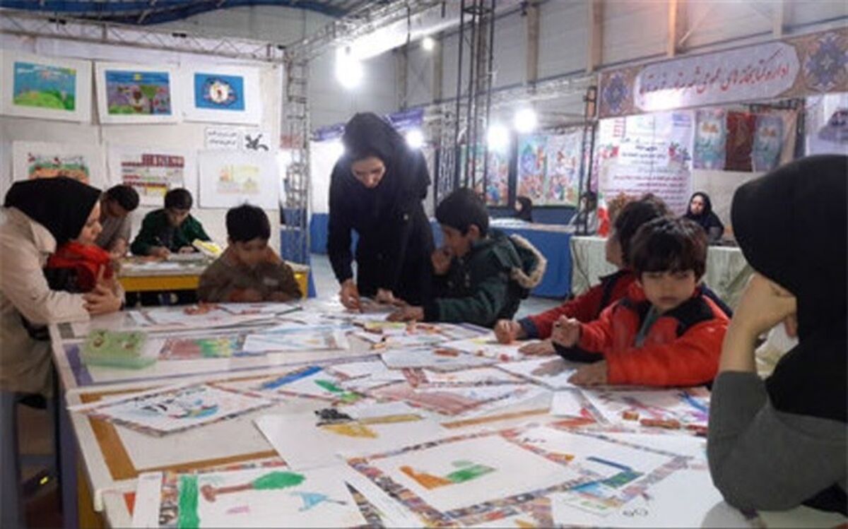 ایستگاه فرهنگی هنری کانون لرستان درنمایشگاه کتاب