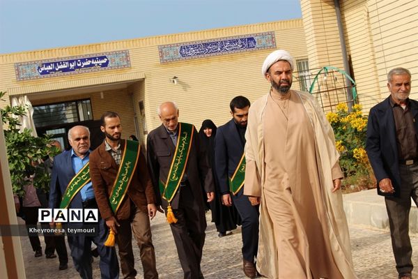 دیدار خادمین مسجد مقدس جمکران از خانواده شهید حرم استان بوشهر