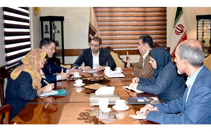 پزشک فرانسوی ناصرالدین‌شاه به ایران می‌آید