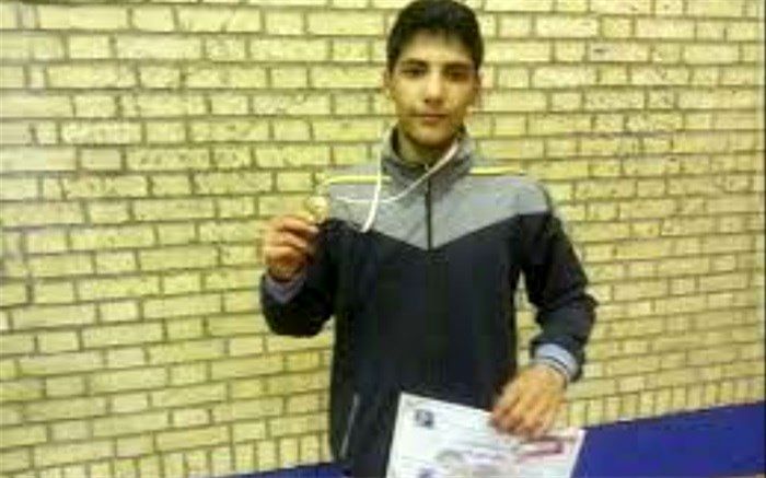 علاقه و پشتکار رمز موفقیت در هر کاری است