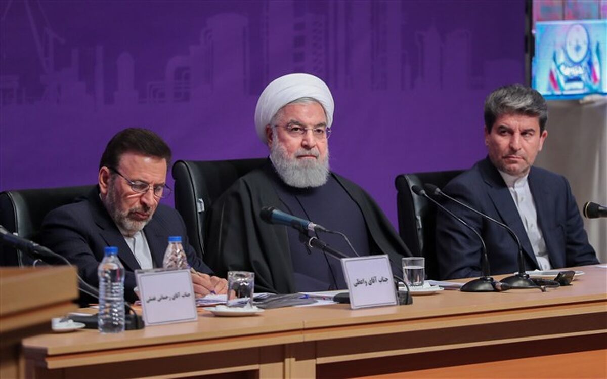 روحانی در واکنش به هجمه‌ها عیله ظریف: پولشویی در یک گوشه و کناری انجام می‌گیرد