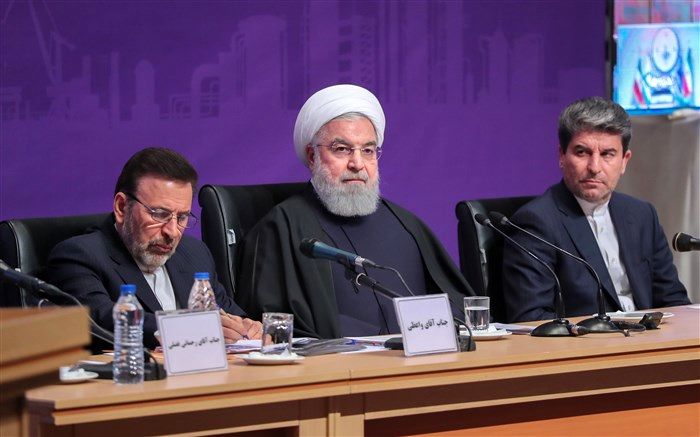 روحانی در واکنش به هجمه‌ها عیله ظریف: پولشویی در یک گوشه و کناری انجام می‌گیرد