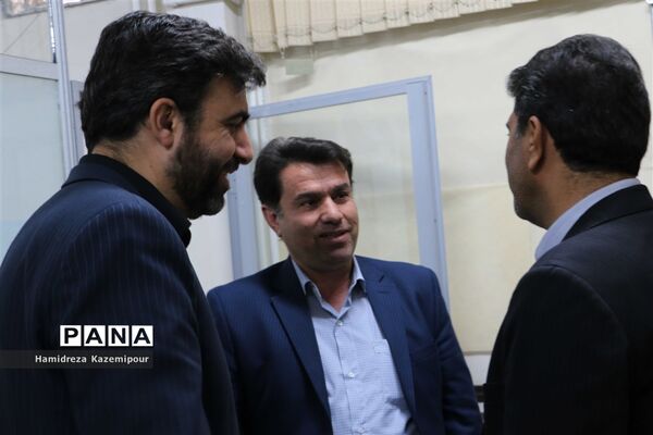 دیدار مدیرکل آموزش‌و‌پرورش شهرستان‌های استان تهران با همکاران اداری