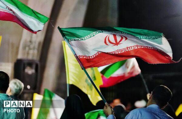 پژواک همبستگی در حریم دانش