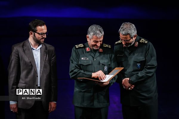 افتتاحیه پانزدهمین جشنواره بین المللی فیلم مقاومت