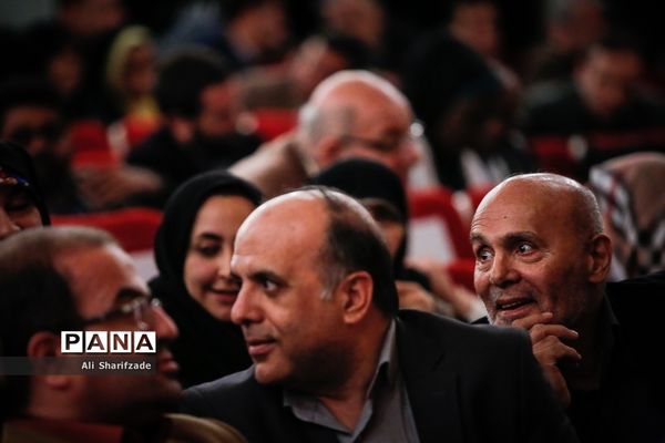 افتتاحیه پانزدهمین جشنواره بین المللی فیلم مقاومت