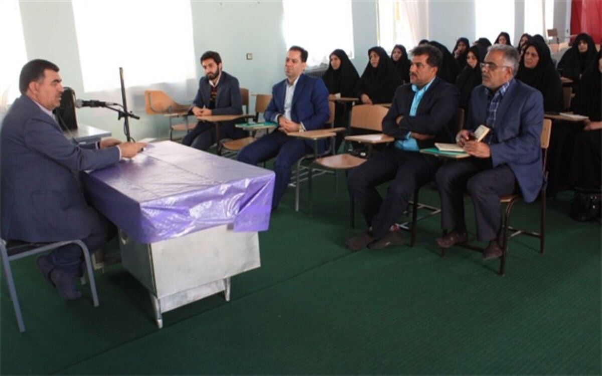 بازدید معاون پرورشی اداره کل آموزش و پرورش استان از مدارس شهرستان اشکذر