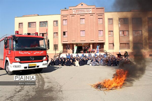 بیستمین مانورسراسری زلزله و ایمنی در چهاردانگه