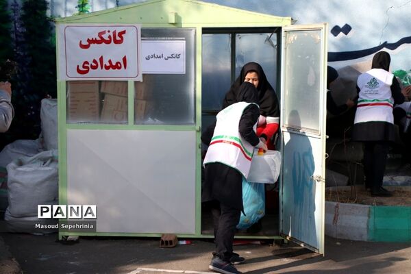 بیستمین مانور سراسری زلزله در هنرستان باقرالعلوم در تبریز
