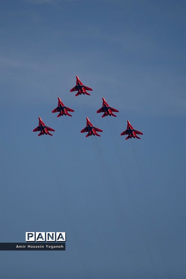 نمایش هوایی نهمین نمایشگاه بین‌المللی حمل‌ونقل هوایی در کیش