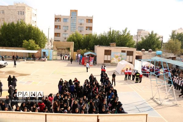 بیستمین مانور زلزله و ایمنی در مدارس استان بوشهر - ۱