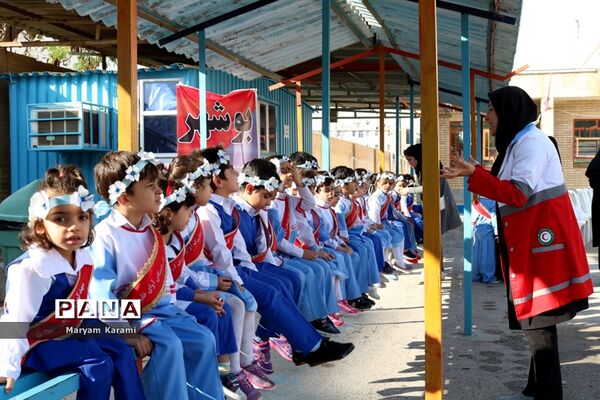 بیستمین مانور زلزله و ایمنی  در مدارس استان بوشهر-۲
