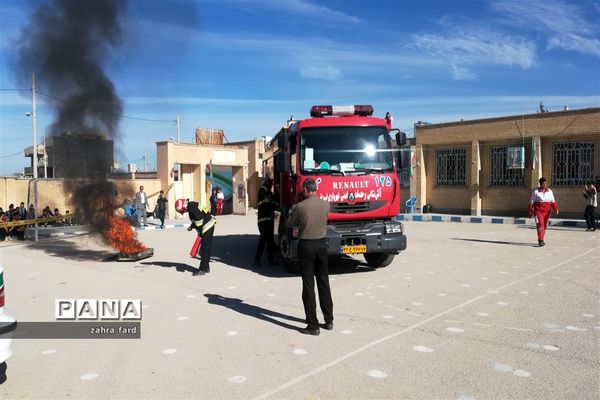 برگزاری بیستمین مانور زلزله و ایمنی در مدارس نی ریز