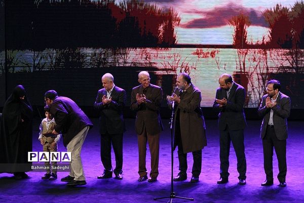 اختتامیه پانزدهمین جشنواره بین‌المللی فیلم مقاومت