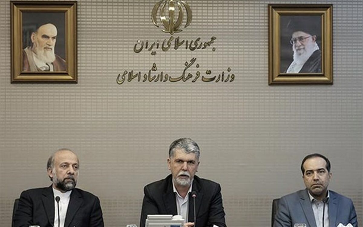 عباس صالحی: نوسازی و آینده‌نگری در حوزه سینما یک ضرورت است