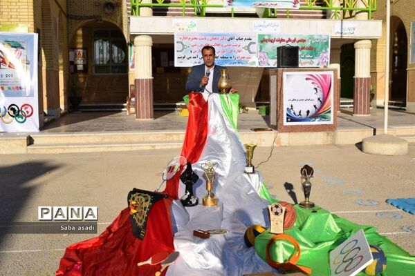 افتتاحیه المپیاد ورزشی درون مدرسه‌ای در گله‌دار