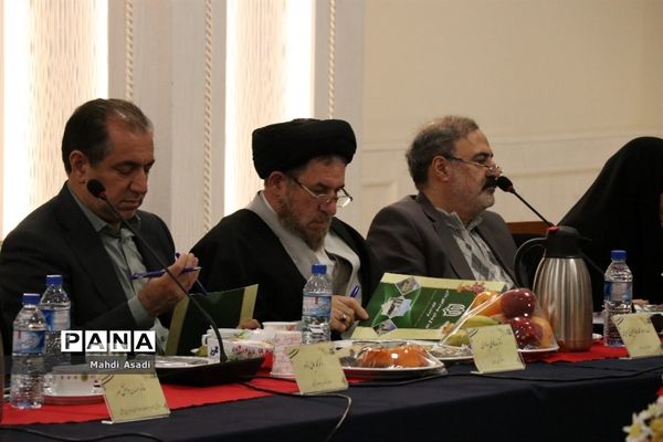 کارگروه خیرین مدرسه ساز کشور و مجامع استانی