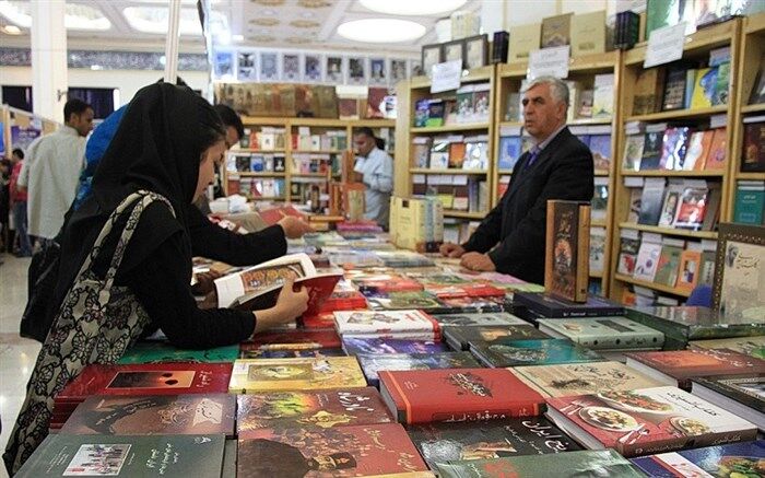 نمایشگاه بزرگ تازه های کتاب در سردشت برپا شد
