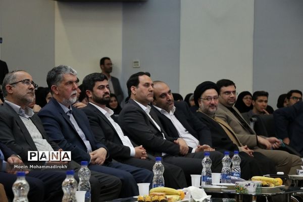 افتتاح بیستمین نمایشگاه کتاب و رسانه‌های دیجیتال در مشهد