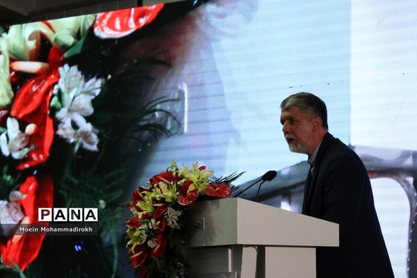 افتتاح بیستمین نمایشگاه کتاب و رسانه‌های دیجیتال در مشهد