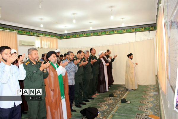 همایش وحدت  اهل سنت و شیعه به میزبانی منطقه دوم نیروی دریایی سپاه بوشهر