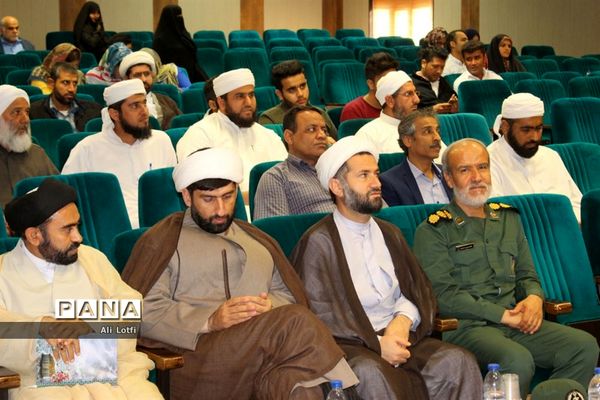 همایش وحدت  اهل سنت و شیعه به میزبانی منطقه دوم نیروی دریایی سپاه بوشهر