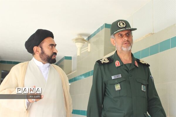 همایش وحدت  اهل سنت و شیعه به میزبانی منطقه دوم نیروی دریایی سپاه بوشهر
