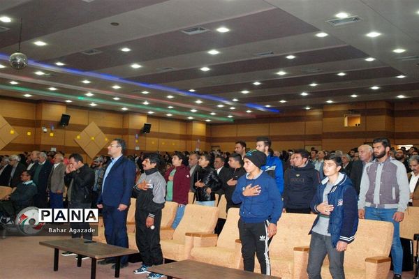 همایش تجلیل از ورزشکاران و مدال آوران فشافویه