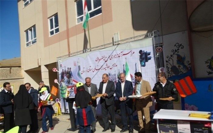 طرح آموزشی ایمن‌سازی مدارس حاشیه راه‌ها در لرستان برگزار شد