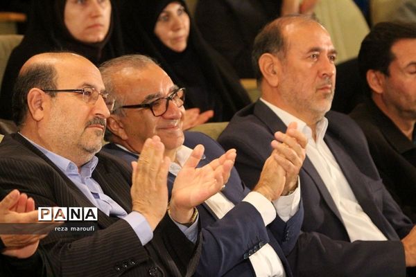 نخستین آیین گرامیداشت مقام والای مادر در ارومیه