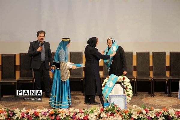 نخستین آیین گرامیداشت مقام والای مادر در ارومیه