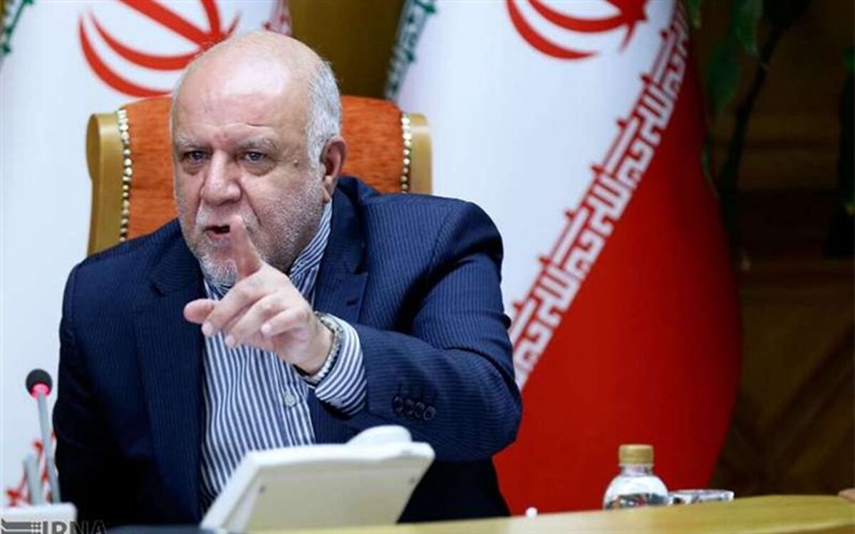 زنگنه: بیشترین فشارها برای جلوگیری از صادرات نفتی و پتروشیمی است