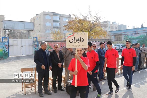 برگزاری افتتاحیه المپیاد ورزشی درون مدرسه‌ای در دبیرستان شهید هاشمی نژاد3 ناحیه 6 مشهد