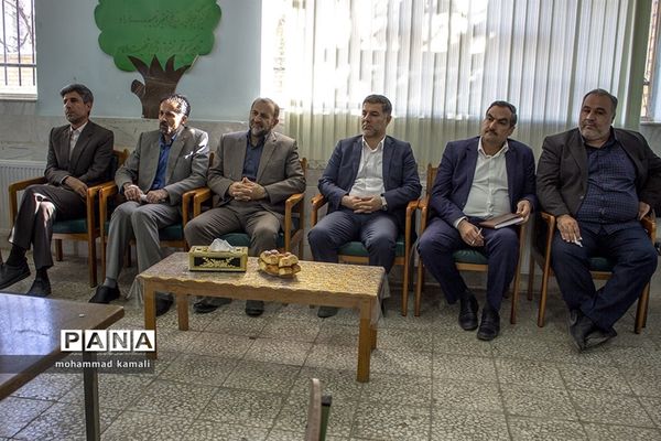 روز جهانی معلولان در دبستان استثنایی ایثار محلات