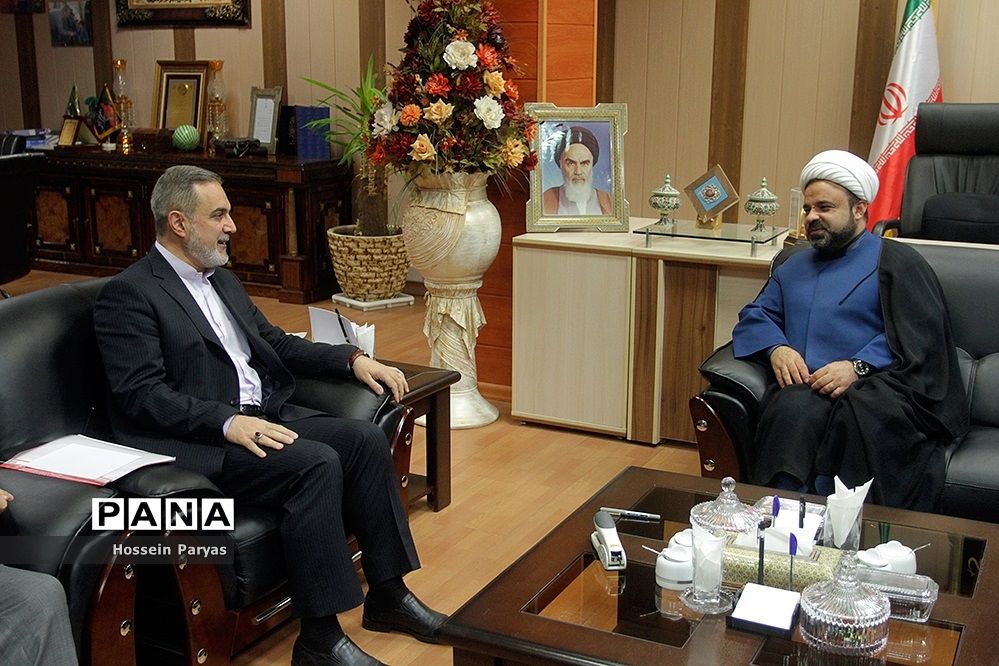 دیدار وزیر آموزش و پرورش با جمعی از نمایندگان مجلس