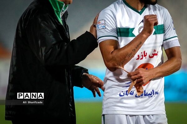 دیدار تیم های پرسپولیس و ذوب آهن