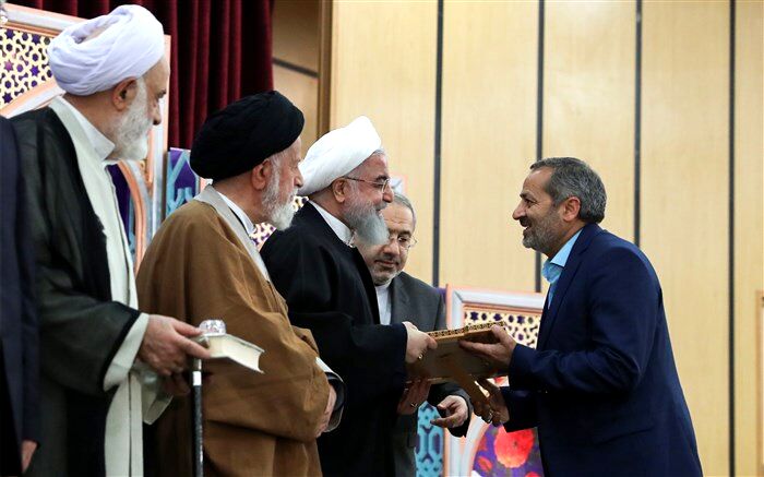 کسب رتبه اول وزارت آموزش و پرورش در حوزه نماز در بین دستگاه‌های اجرایی کشور