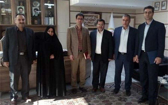 مدیرکل آموزش و پرورش استان با رئیس امور شعب بانک ملی دیدار کرد