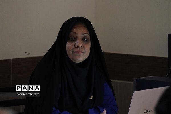 کارگاه‌های آموزشی برای مسئولان سازمان دانش آموزی استان فارس