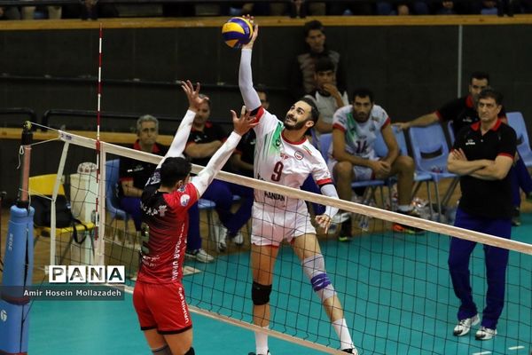 دیدار تیم‌های والیبال شهرداری ارومیه و فولاد سیرجان ایرانیان