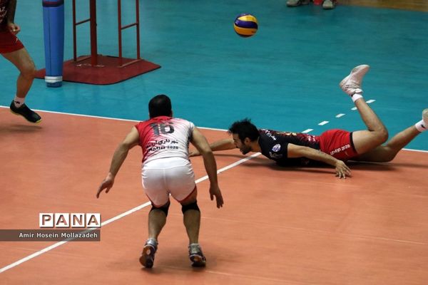 دیدار تیم‌های والیبال شهرداری ارومیه و فولاد سیرجان ایرانیان