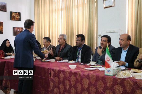 مدیران مسئولیت پذیر، هنرجویان برتر